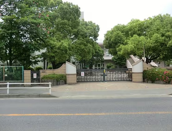 【小学校】さいたま市立辻南小学校まで827ｍ