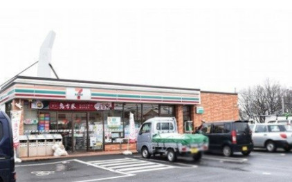 【コンビニエンスストア】セブンイレブン　新座栄1丁目店まで135ｍ