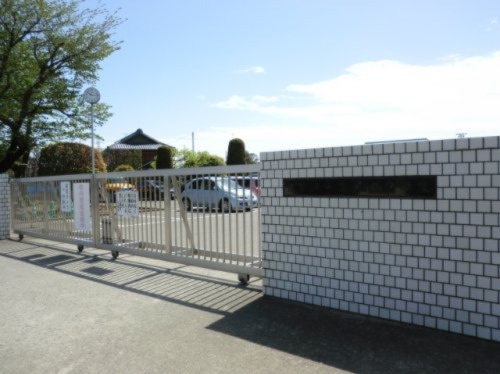 【中学校】伊勢崎市立第四中学校まで1000ｍ
