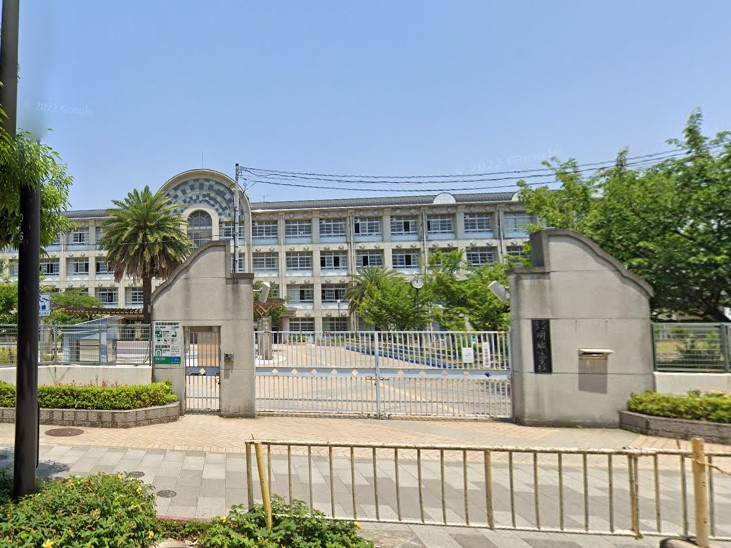 【小学校】尼崎市立明城小学校まで447ｍ