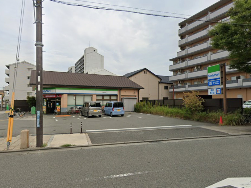 【コンビニエンスストア】ファミリーマート　尼崎築地店まで344ｍ