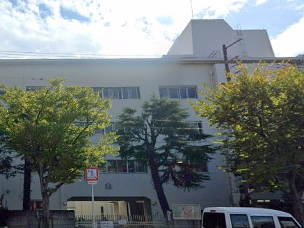【小学校】伊丹市立緑丘小学校まで820ｍ