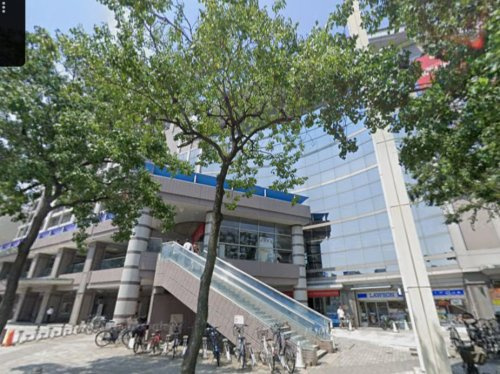 【市役所・区役所】尼崎市役所　総務局　市民サービス部　阪神尼崎サービスセンターまで1109ｍ
