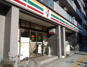 【コンビニエンスストア】セブンイレブン　板橋熊野町店まで83ｍ