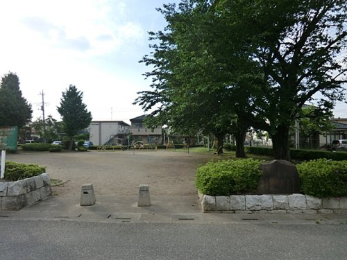 【公園】向原第二公園まで330ｍ