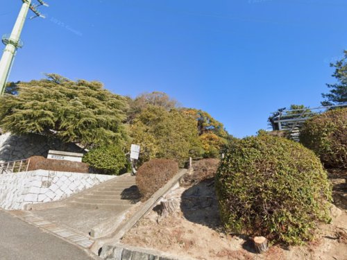 【公園】前山公園まで806ｍ