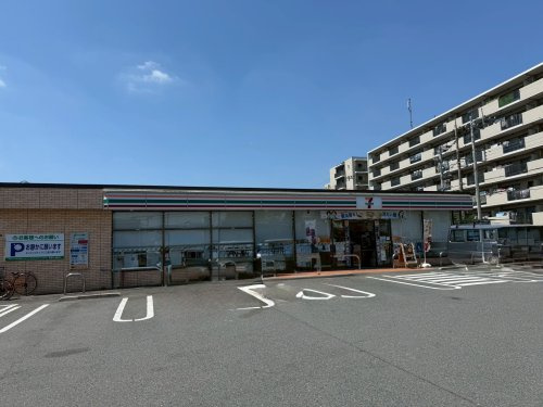 【コンビニエンスストア】セブンイレブン　昭島武蔵野3丁目店まで386ｍ