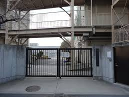 【小学校】東大阪市立花園小学校まで152ｍ