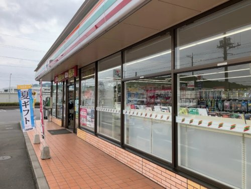 【コンビニエンスストア】セブンイレブン足利寺岡店まで1080ｍ