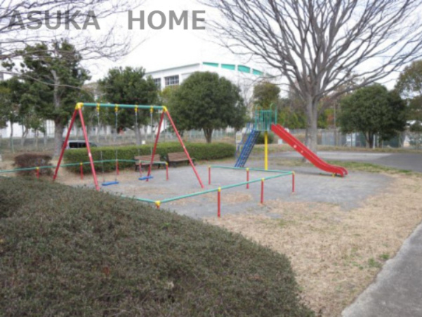 【公園】港南台大久保公園まで850ｍ
