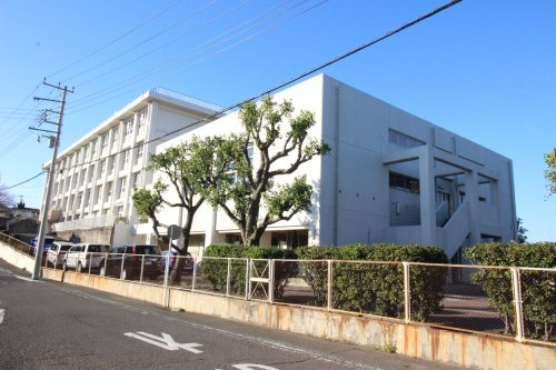 【中学校】横須賀市立長井中学校まで1143ｍ