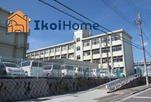 【小学校】枝吉小学校まで267ｍ