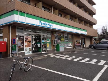 【コンビニエンスストア】ファミリーマート　八王子東中野店まで208ｍ