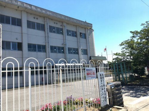 【中学校】長浜市立北中学校まで2500ｍ