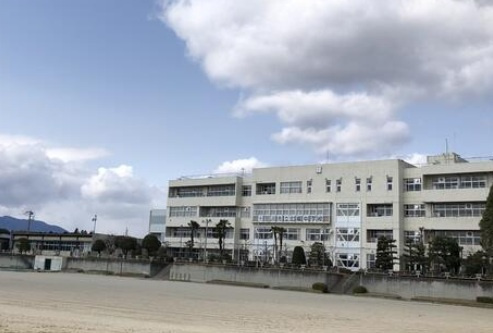 【中学校】渋川市立北橘中学校まで881ｍ