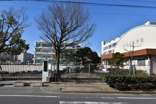 【小学校】八潮市立松之木小学校まで1100ｍ