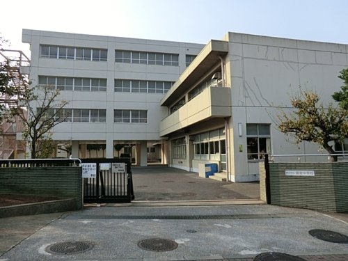 【中学校】横浜市立領家中学校まで463ｍ