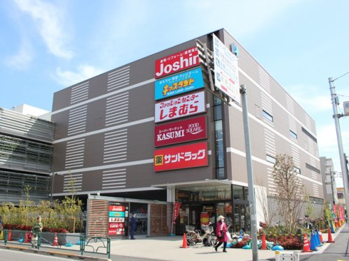【スーパー】FOOD　SQUARE　KASUMI(フードスクエアカスミ)　板橋前野町店まで365ｍ