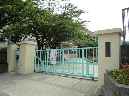 【小学校】苅田町立苅田小学校まで764ｍ
