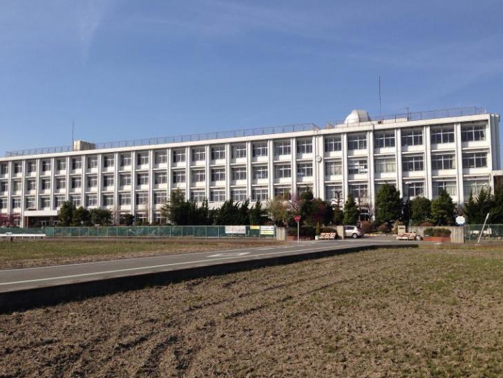 【中学校】鴻巣市立吹上北中学校まで1700ｍ