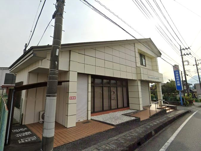【銀行】沼津信用金庫御殿場西支店まで417ｍ