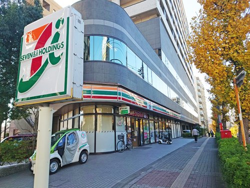 【コンビニエンスストア】セブン-イレブン　南浦和文化通り店まで545ｍ