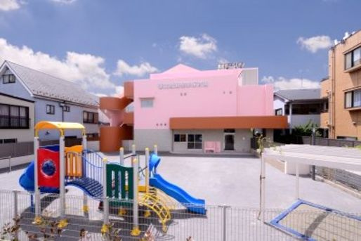 【保育園】北綾瀬聖華保育園まで299ｍ