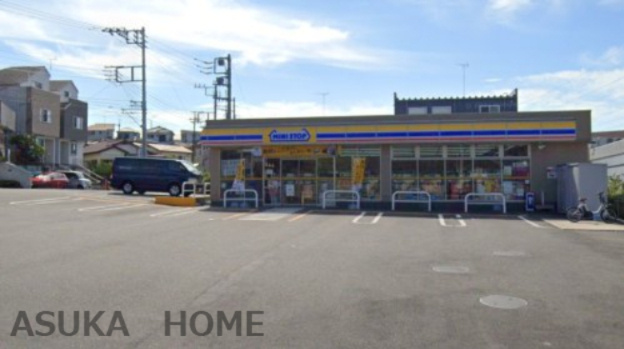 【コンビニエンスストア】ミニストップ　横浜戸塚下郷店まで715ｍ