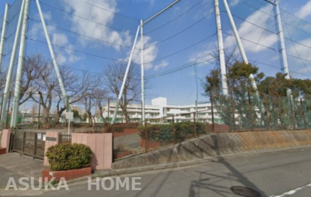 【中学校】横浜市立南戸塚中学校まで210ｍ