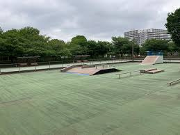【スポーツ施設】世田谷公園スケートボード広場まで1206ｍ