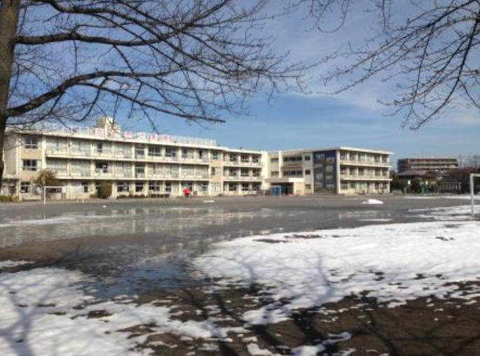 【小学校】鴻巣市立赤見台第二小学校まで620ｍ