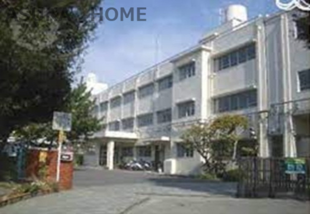 【中学校】横浜市立港南台第一中学校まで406ｍ