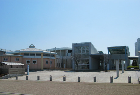 【図書館】行田市立図書館まで1012ｍ