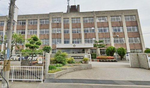 【小学校】姫路市立南大津小学校まで829ｍ