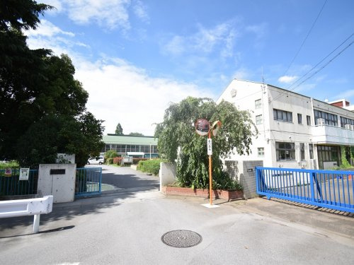 【小学校】桜川小学校まで1610ｍ