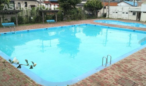 【プール】白幡仲町公園プール子ども用まで1652ｍ