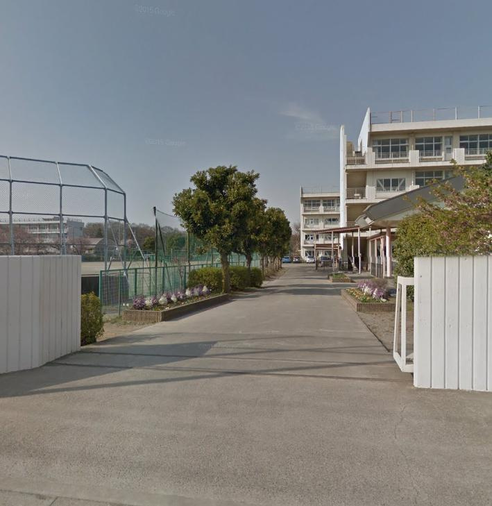 【中学校】所沢市立狭山ヶ丘中学校まで1565ｍ