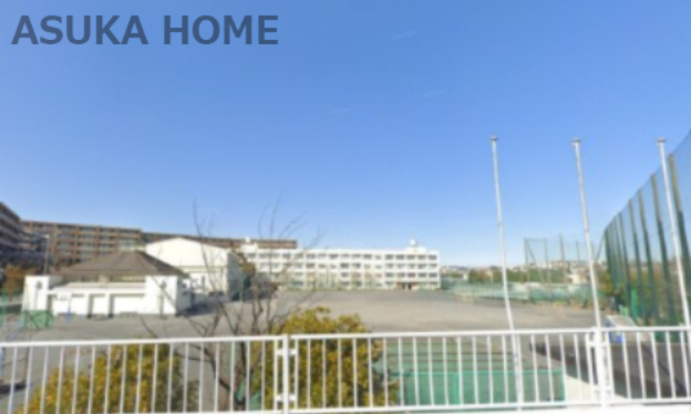 【中学校】青葉台中学校まで1675ｍ