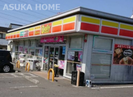 【コンビニエンスストア】デイリーヤマザキ　戸塚上柏尾店まで793ｍ