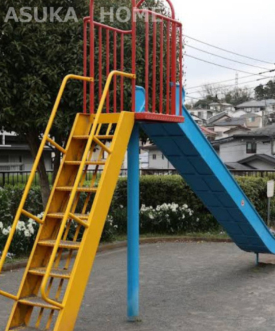 【公園】下倉田花立公園まで272ｍ