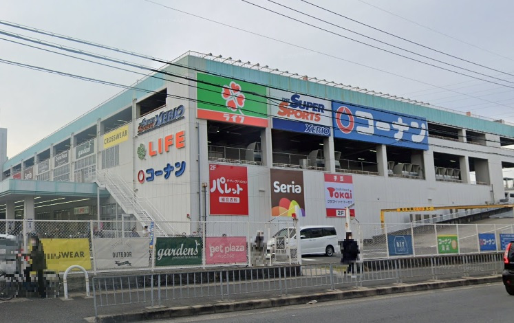 【スーパー】菱江ショッピングプラザ（ライフ菱江店）まで850ｍ