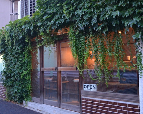 【ファーストフード】クンバ　ドゥ　ファラフェルまで275ｍ