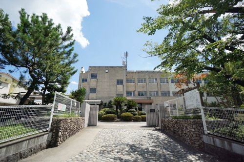 【小学校】名古屋市立大高小学校まで533ｍ