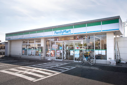 【コンビニエンスストア】ファミリーマート　海田岩蔵街道店まで346ｍ