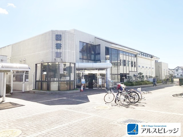 【図書館】三芳町立中央図書館まで650ｍ