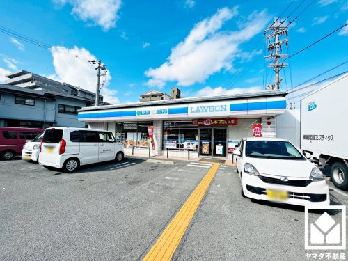 【コンビニエンスストア】ローソン　淀木津町店まで180ｍ