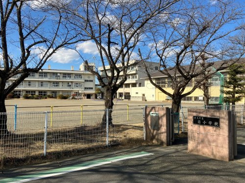 【小学校】南小学校まで1211ｍ