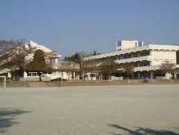 【小学校】江南北小学校まで857ｍ