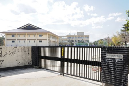 【中学校】市川市立第一中学校まで1700ｍ