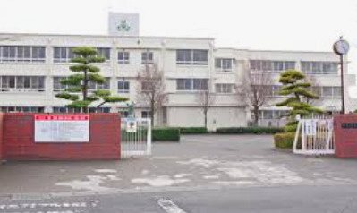 【中学校】伊勢崎市立第二中学校まで1028ｍ